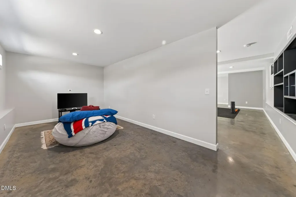 9005 Miranda Drive Raleigh NC 27617