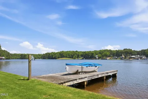 2532 Holiday Avenue Zebulon NC 27597
