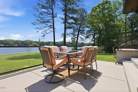 2532 Holiday Avenue Zebulon NC 27597
