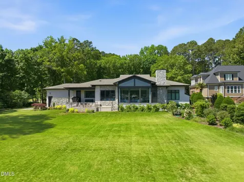2532 Holiday Avenue Zebulon NC 27597