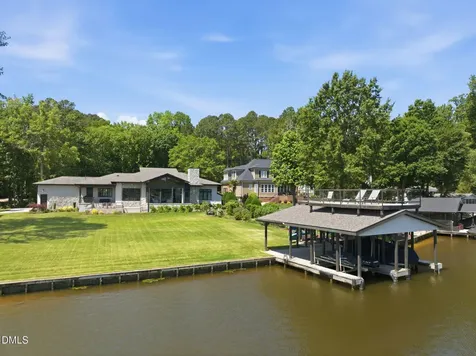 2532 Holiday Avenue Zebulon NC 27597