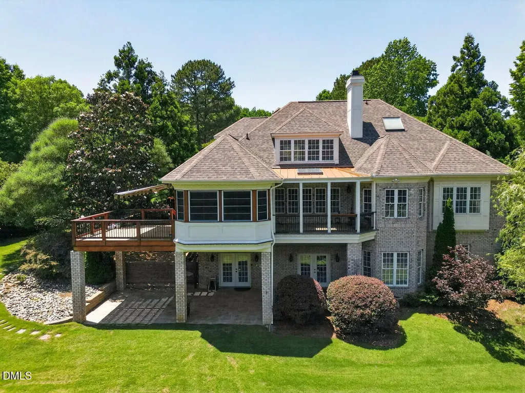 139 Lake Point Drive Clayton NC 27527