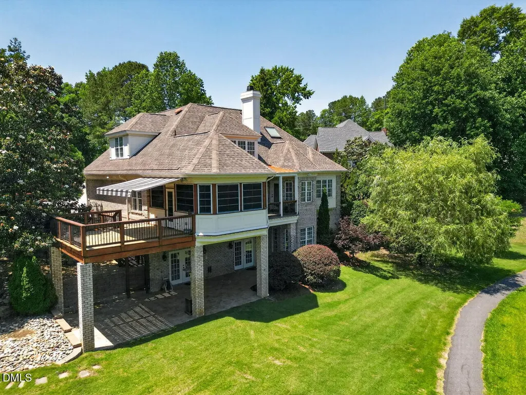 139 Lake Point Drive Clayton NC 27527