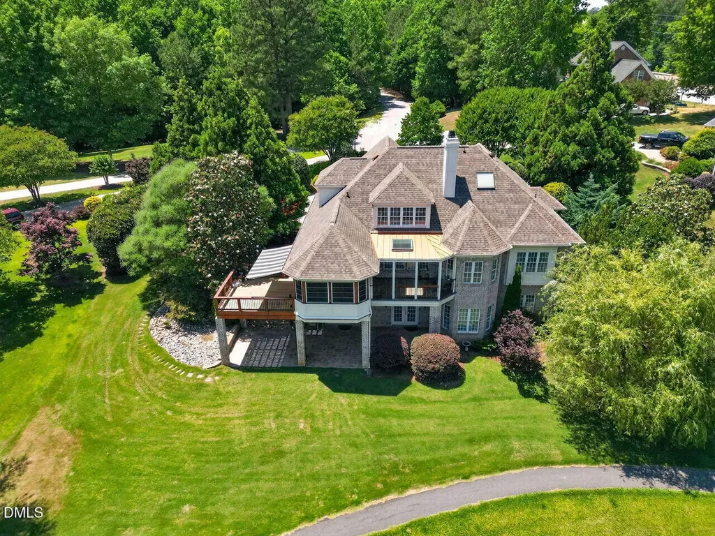 139 Lake Point Drive Clayton NC 27527