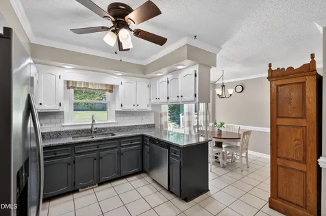 3437 Apple Meadow Drive Fuquay Varina NC 27526