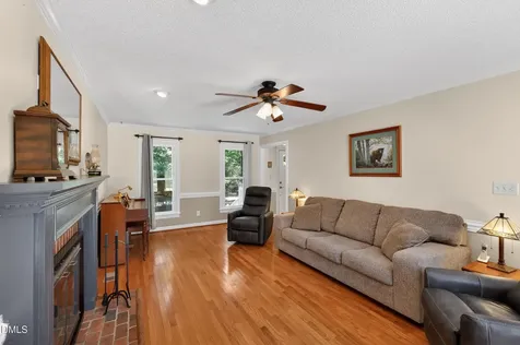 3437 Apple Meadow Drive Fuquay Varina NC 27526