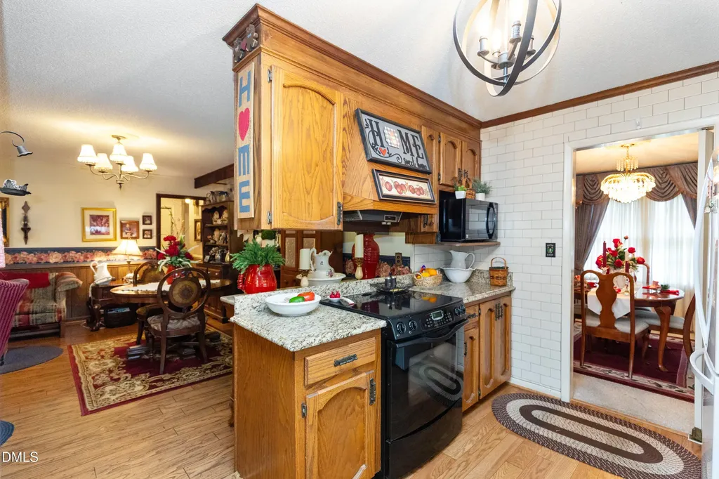 303 Chaucer Court Dunn NC 28334