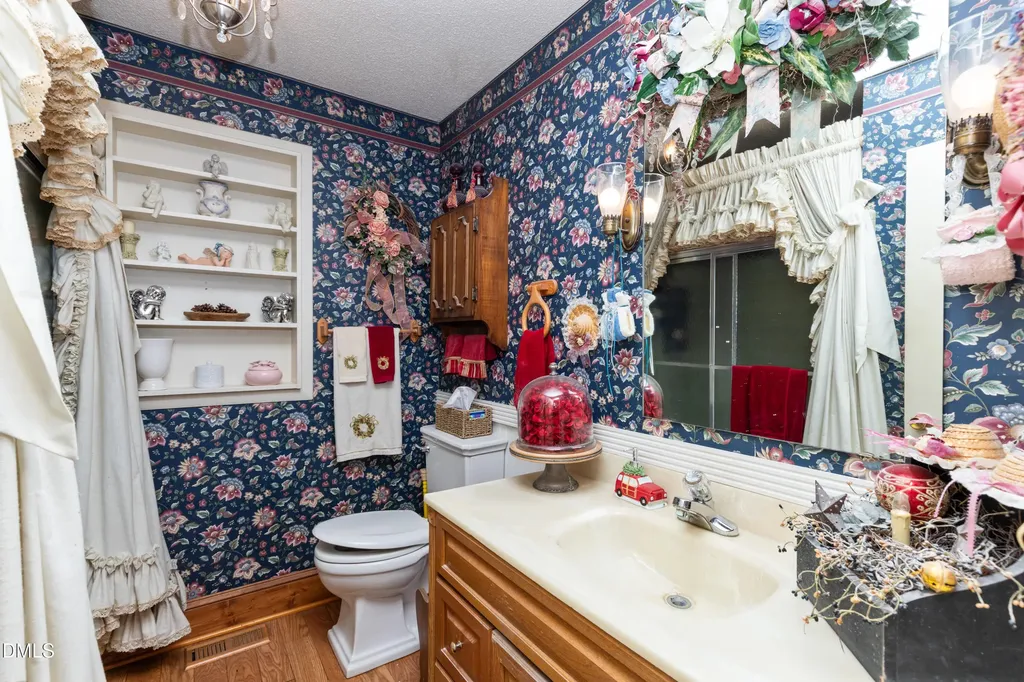 303 Chaucer Court Dunn NC 28334