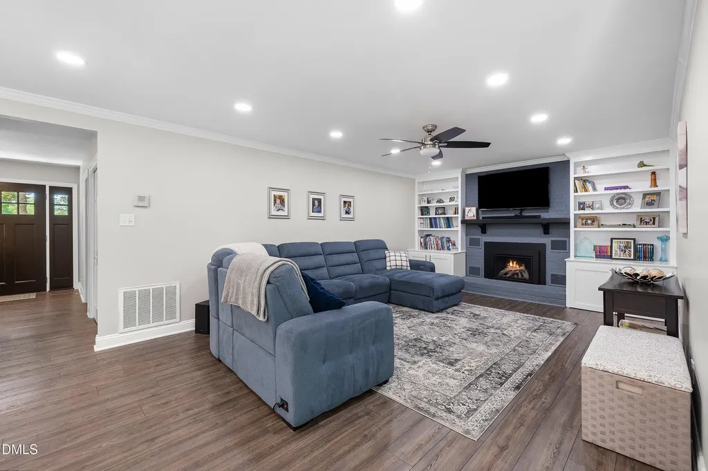 5516 Yates Mill Pond Road Raleigh NC 27606