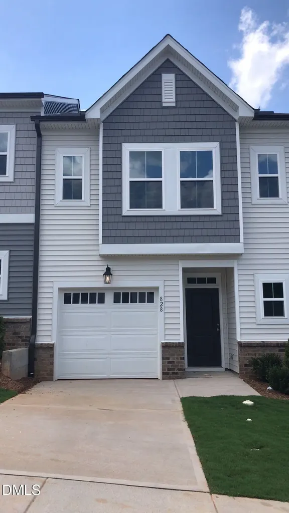 828 Oak Center Drive Raleigh NC 27610