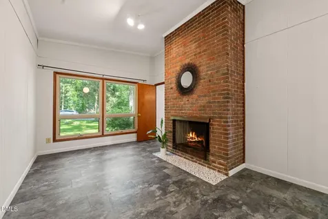 1808 Fairley Drive Raleigh NC 27607