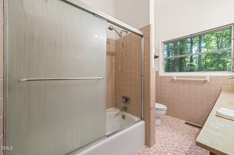 1808 Fairley Drive Raleigh NC 27607