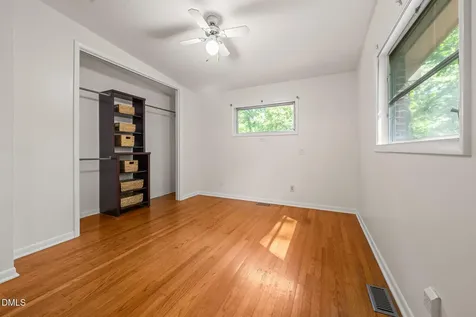 1808 Fairley Drive Raleigh NC 27607