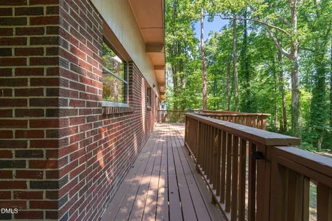 1808 Fairley Drive Raleigh NC 27607