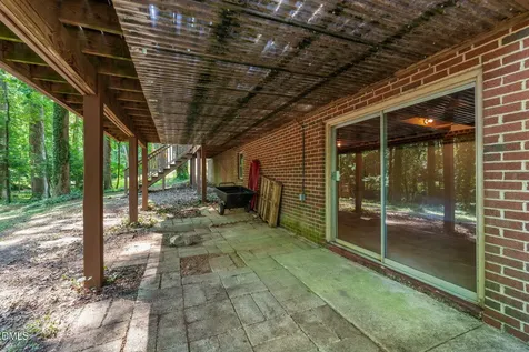 1808 Fairley Drive Raleigh NC 27607