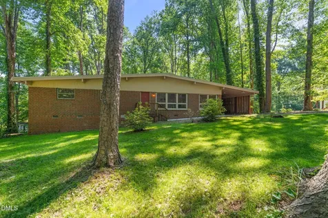 1808 Fairley Drive Raleigh NC 27607
