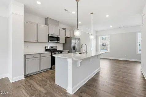 2030 Fishamble Street Fuquay Varina NC 27526