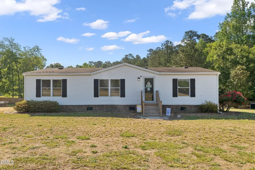 3040 Medlin Road Clayton NC 27527