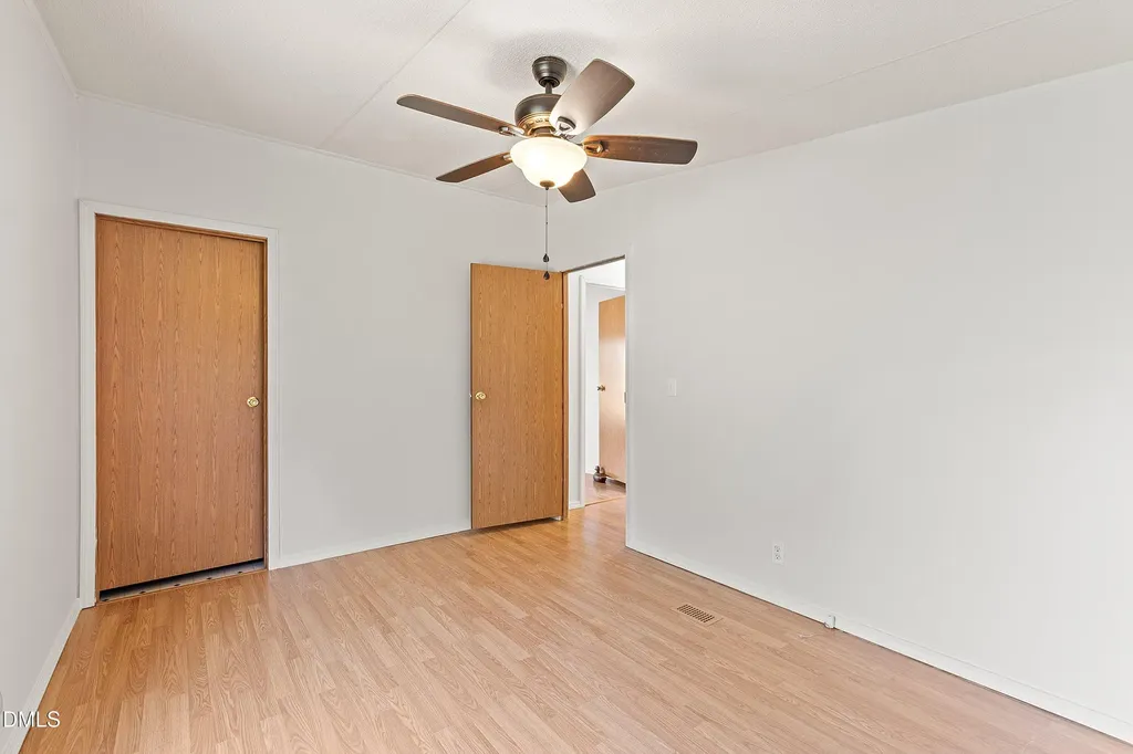 3040 Medlin Road Clayton NC 27527