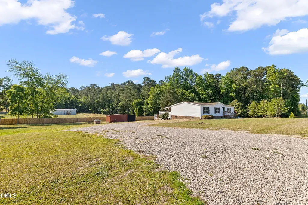 3040 Medlin Road Clayton NC 27527