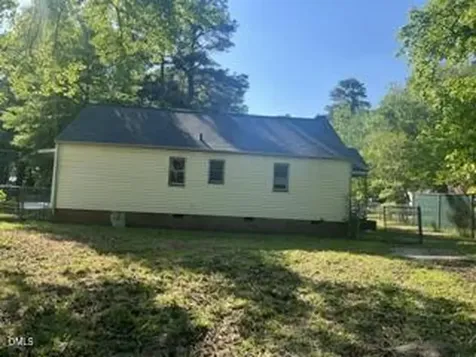 130 Booth Avenue Henderson NC 27536
