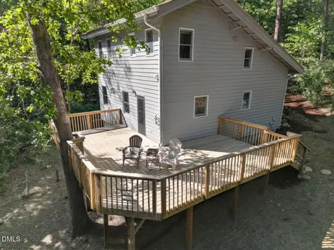 917 Roads End Pittsboro NC 27312