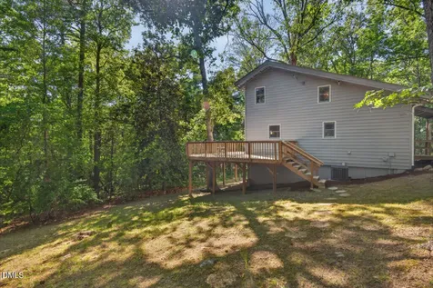 917 Roads End Pittsboro NC 27312