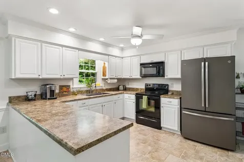 4216 Ragsdale Court Fuquay Varina NC 27526