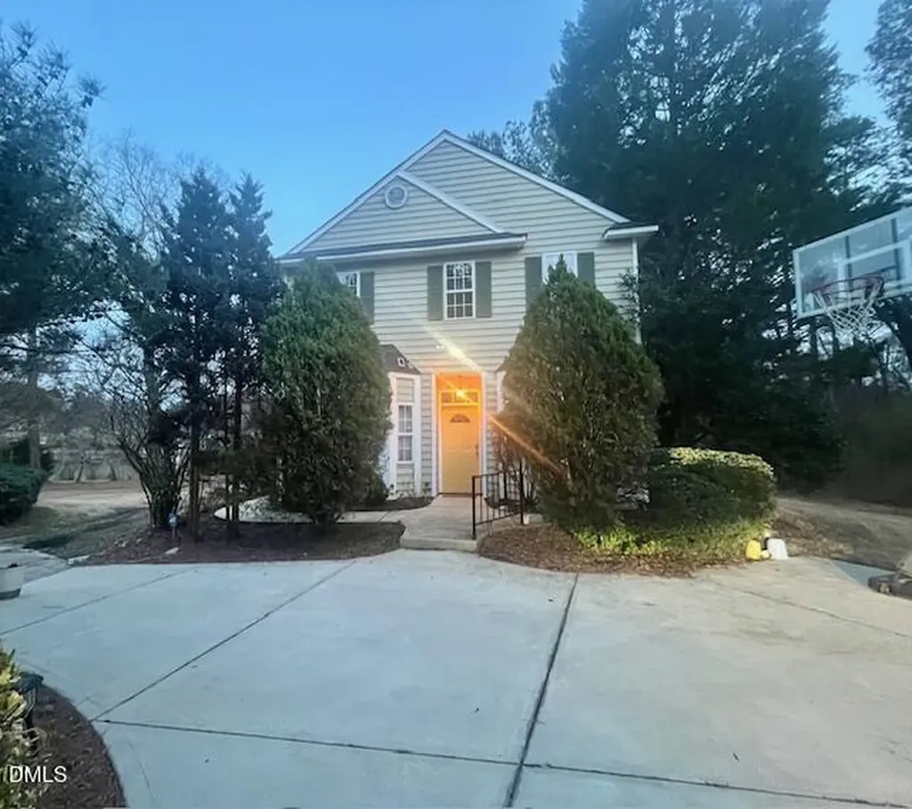 6016 River Lake Circle Raleigh NC 27604