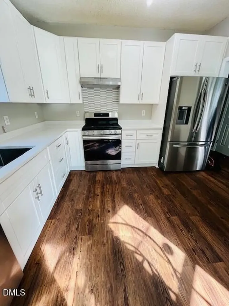 6016 River Lake Circle Raleigh NC 27604