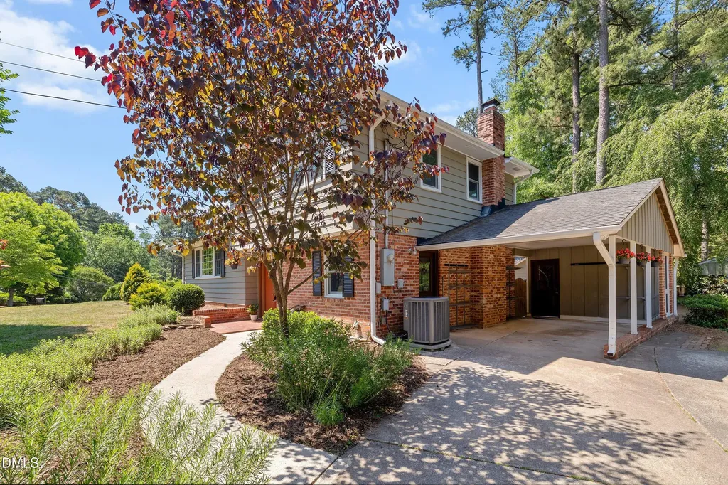 1101 Gunnison Place Raleigh NC 27609