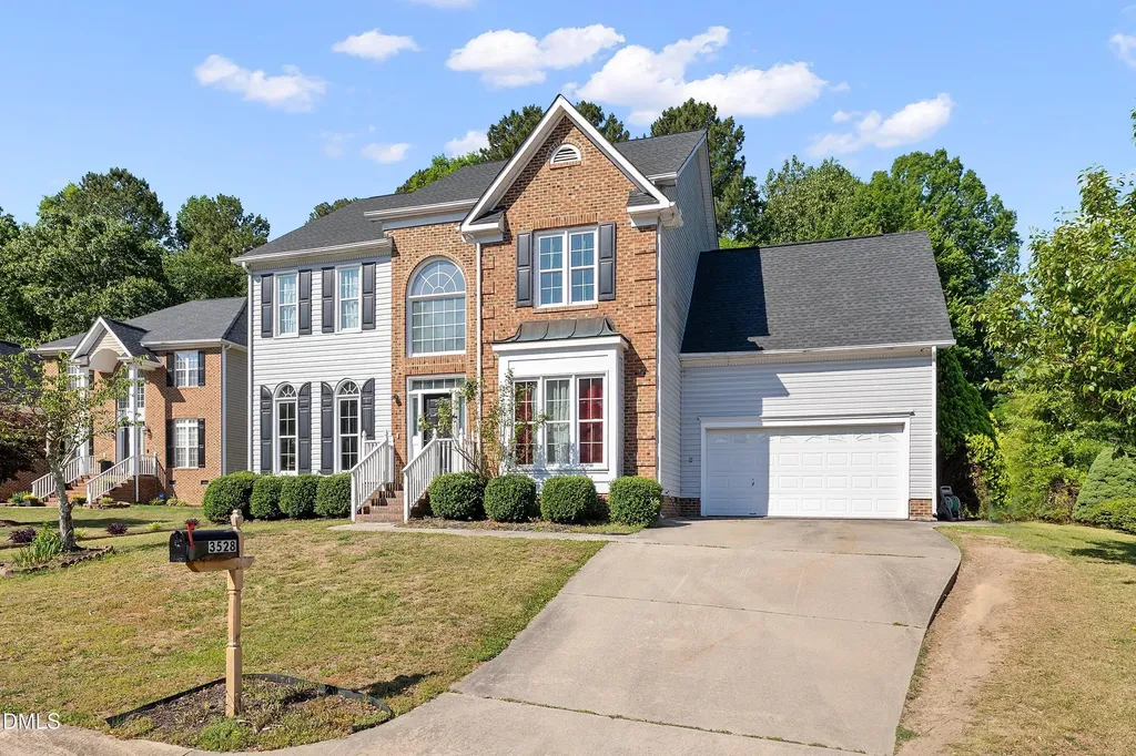 3528 Dewing Drive Raleigh NC 27616