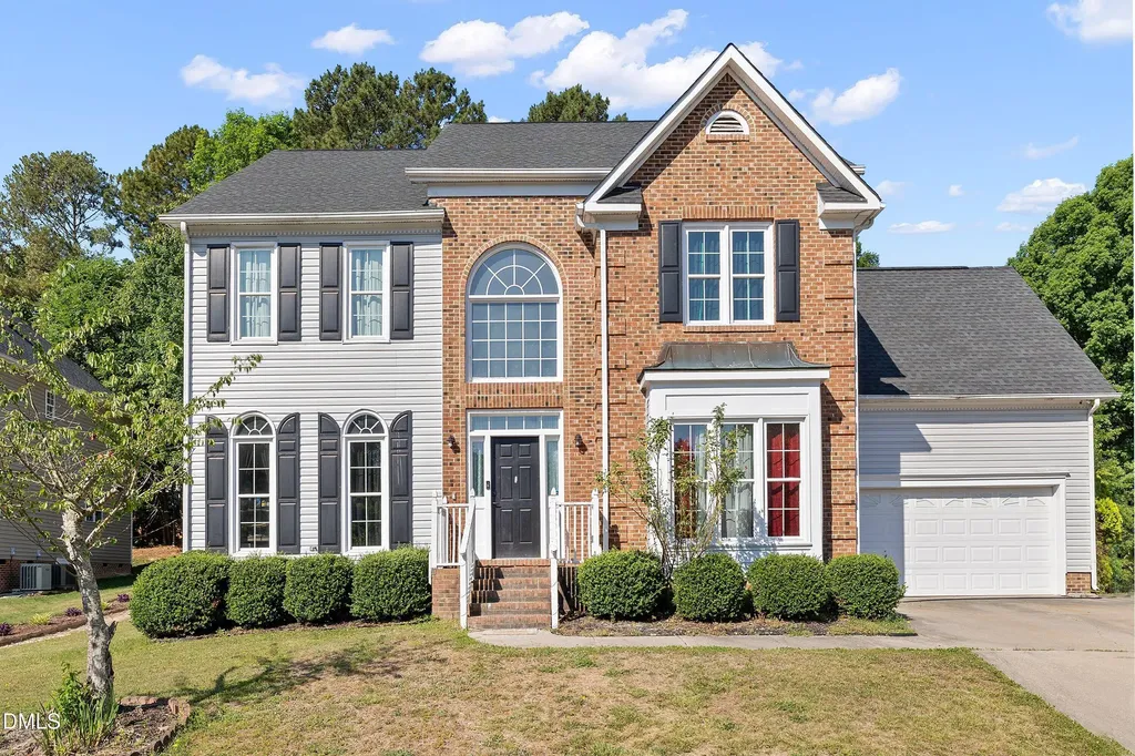 3528 Dewing Drive Raleigh NC 27616