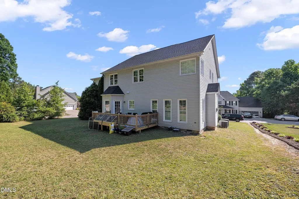 3528 Dewing Drive Raleigh NC 27616
