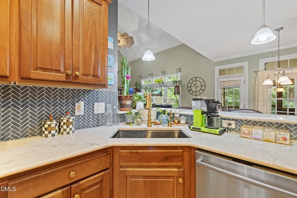 613 Charleston Drive Clayton NC 27527