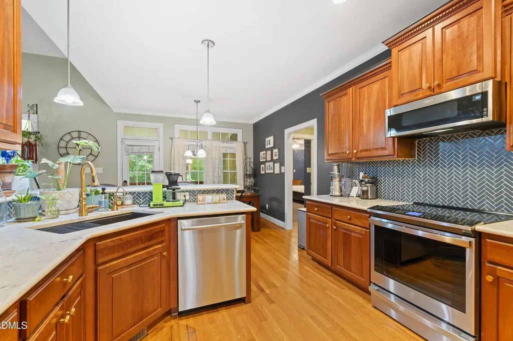 613 Charleston Drive Clayton NC 27527