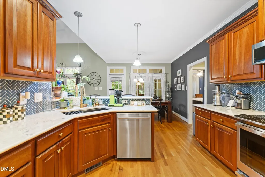 613 Charleston Drive Clayton NC 27527