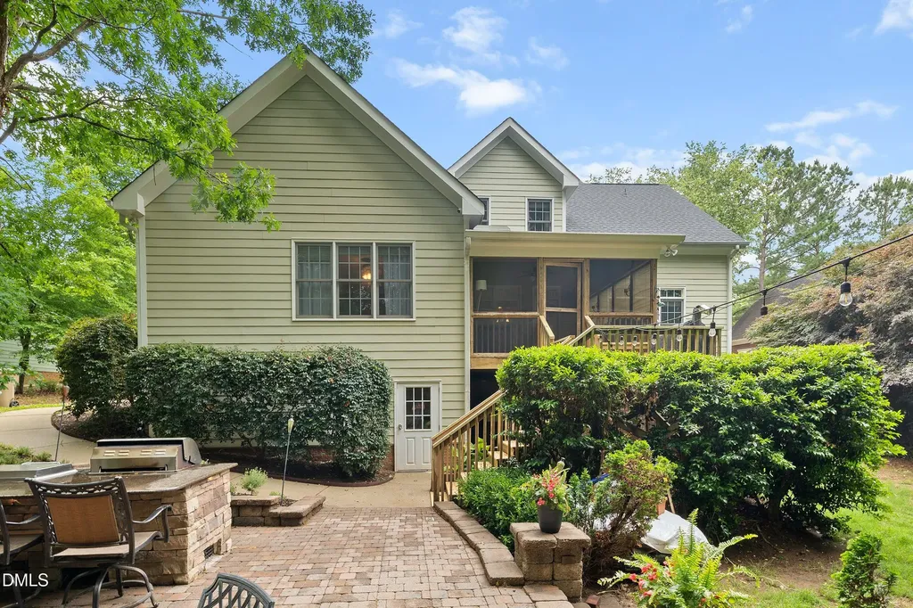 613 Charleston Drive Clayton NC 27527