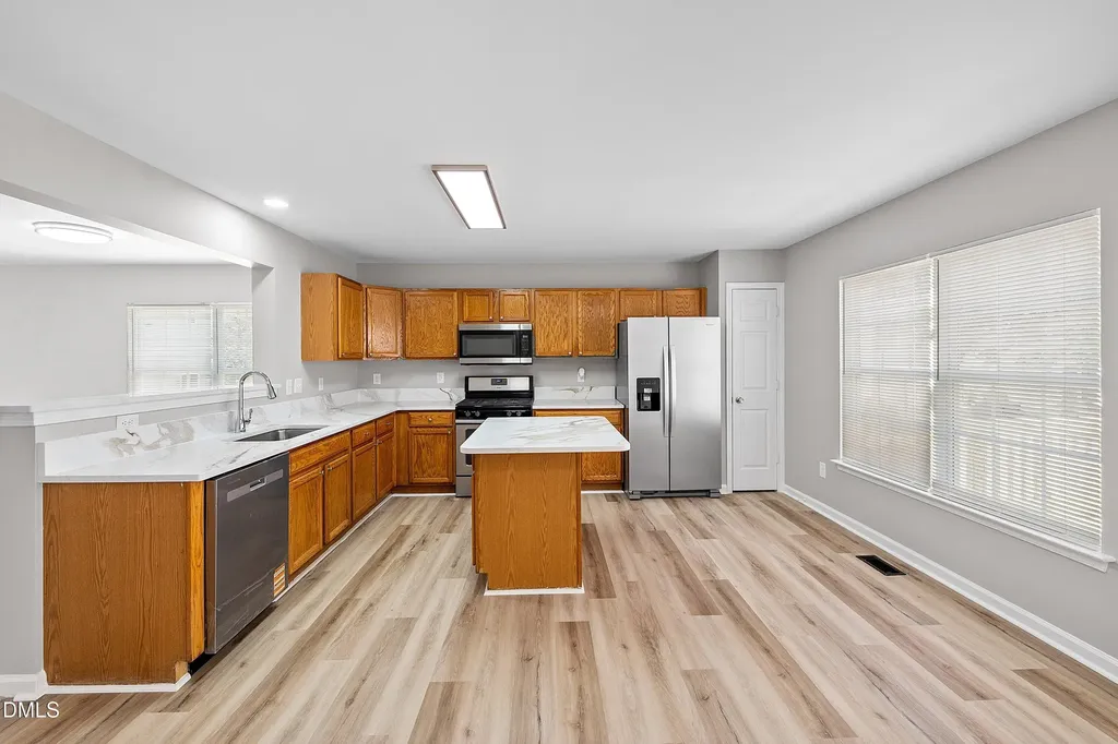 5101 Neuse Commons Lane Raleigh NC 27616