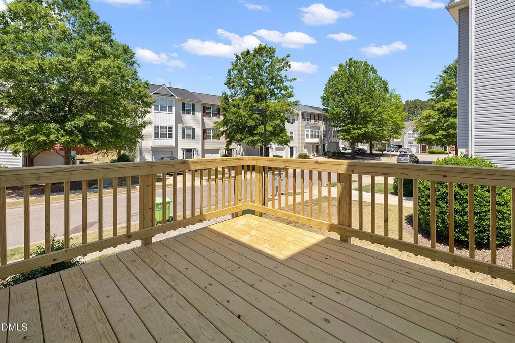 5101 Neuse Commons Lane Raleigh NC 27616