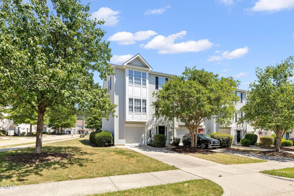 5101 Neuse Commons Lane Raleigh NC 27616
