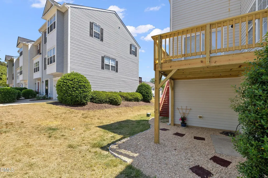 5101 Neuse Commons Lane Raleigh NC 27616