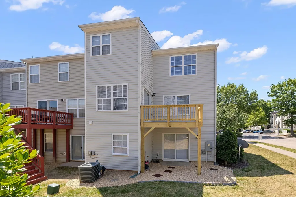 5101 Neuse Commons Lane Raleigh NC 27616