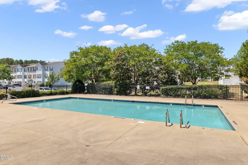 5101 Neuse Commons Lane Raleigh NC 27616