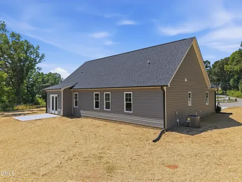1252 Dover Street Roxboro NC 27573