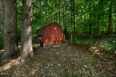 1019 Garden Court Burlington NC 27215