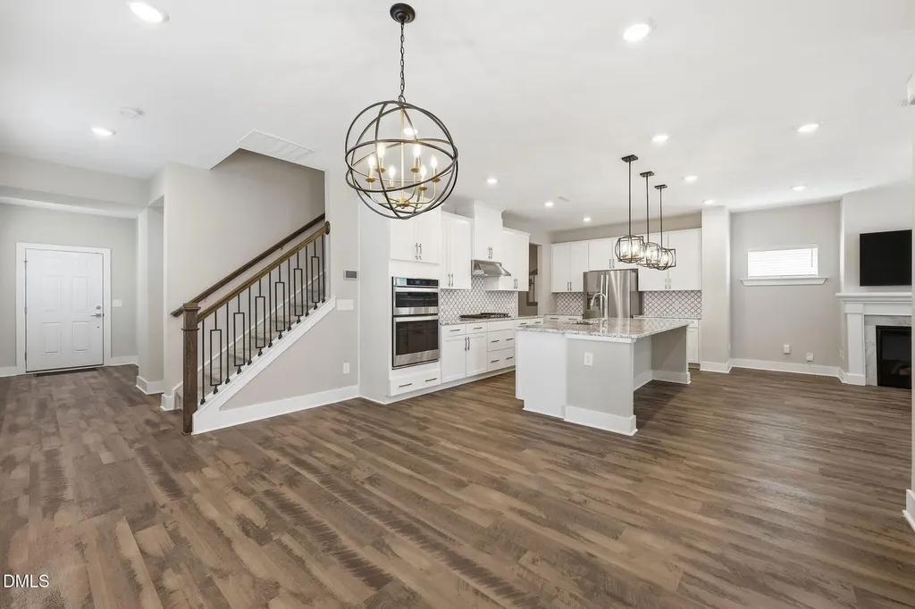 628 Sage Oak Holly Springs NC 27540