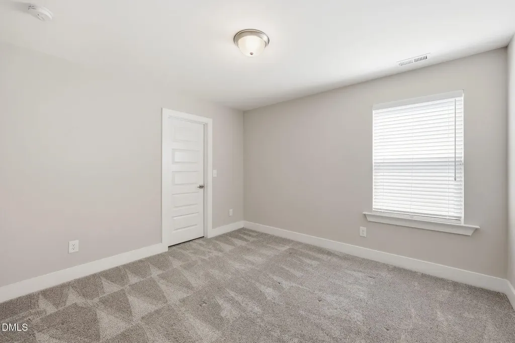 628 Sage Oak Holly Springs NC 27540