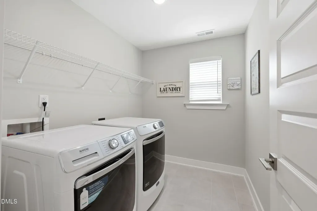 628 Sage Oak Holly Springs NC 27540