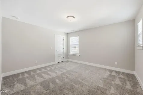 628 Sage Oak Holly Springs NC 27540